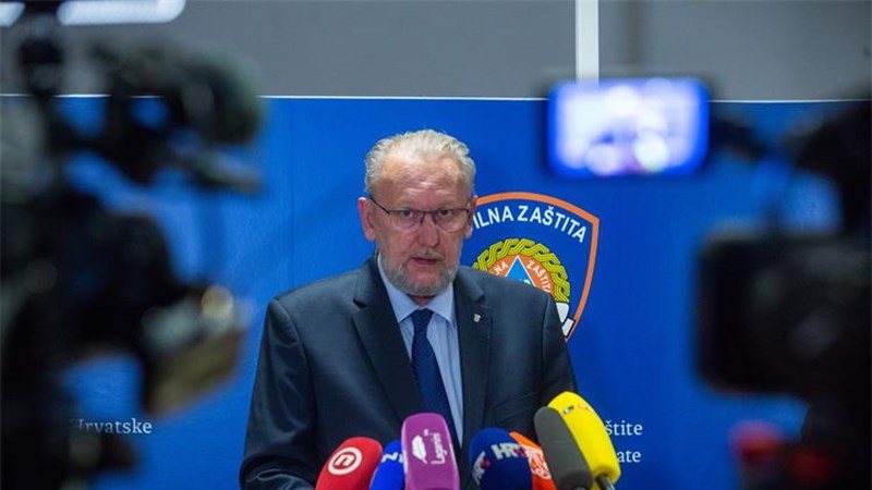 Božinović: Zatvaranje škola, vrtića i fakulteta u ovom trenutku nije opcija